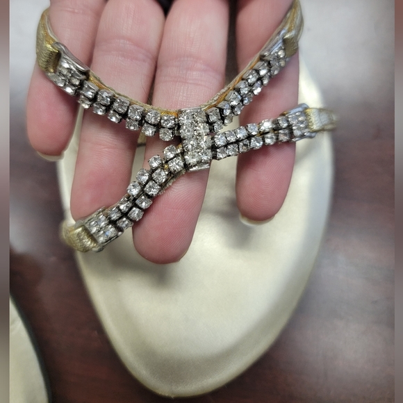 Kenneth Cole Reaction itten Heel - Picture 4 of 7